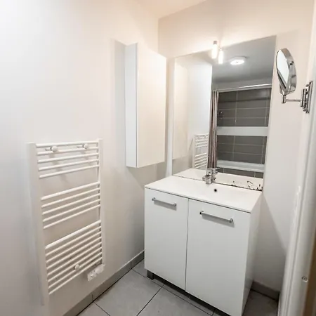 Apartment Spacious In Talence